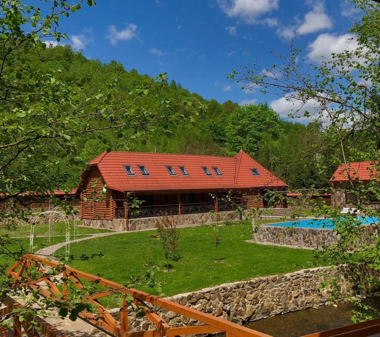 Apartamento Darino Rodnikovka Exterior foto